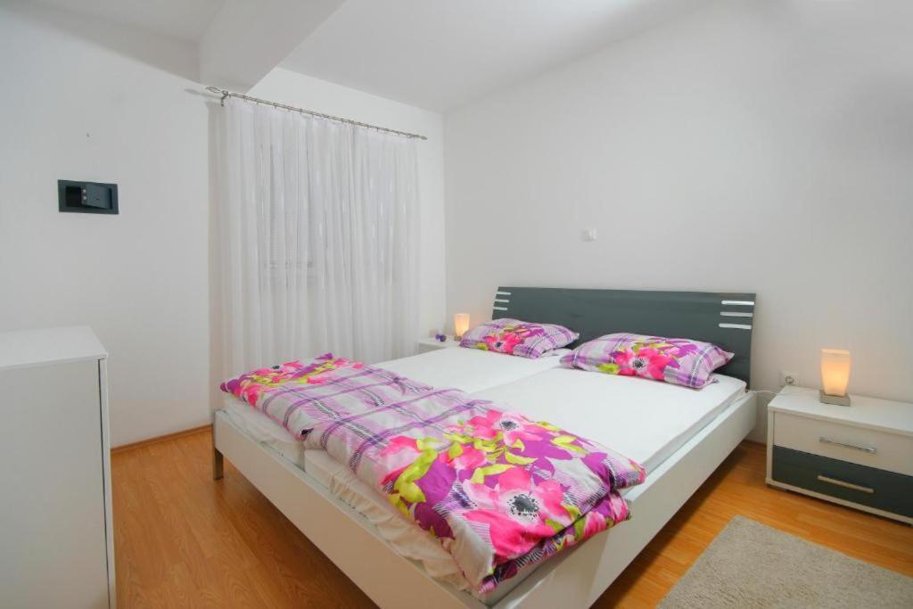 טרוגיר Apartmani Mane מראה חיצוני תמונה