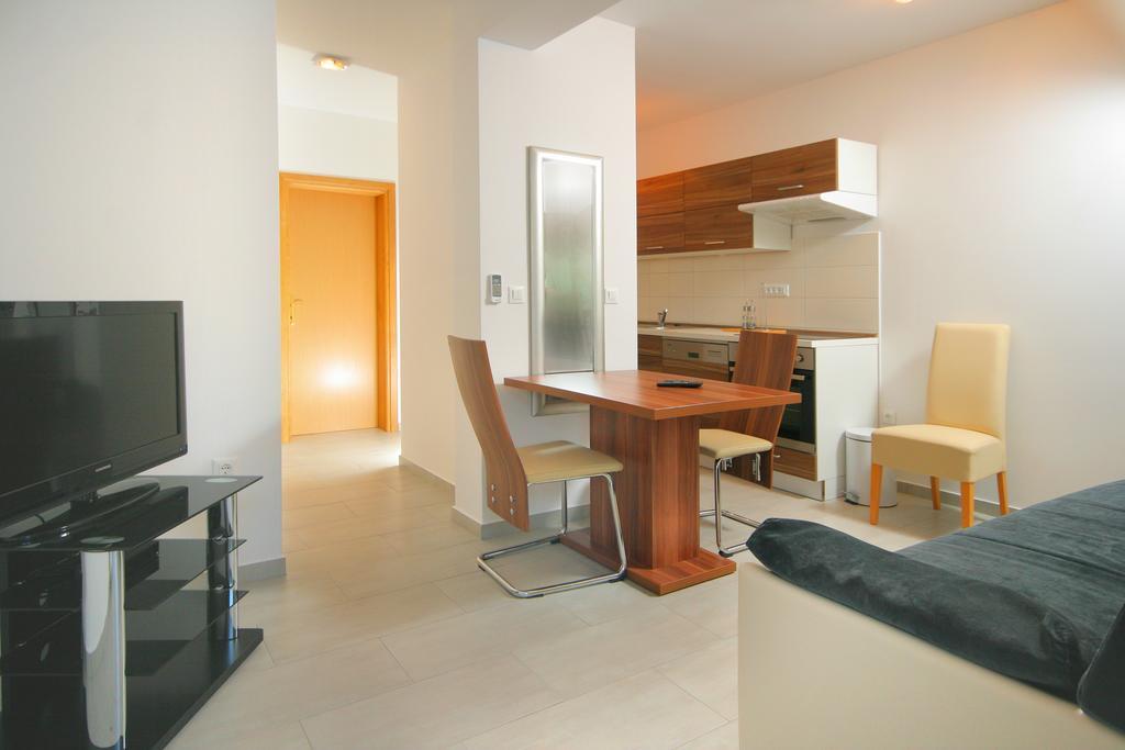טרוגיר Apartmani Mane מראה חיצוני תמונה