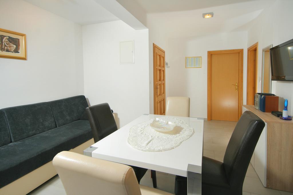 טרוגיר Apartmani Mane מראה חיצוני תמונה