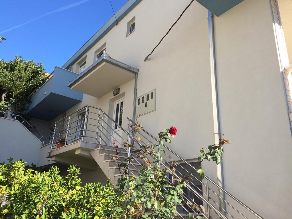 טרוגיר Apartmani Mane מראה חיצוני תמונה