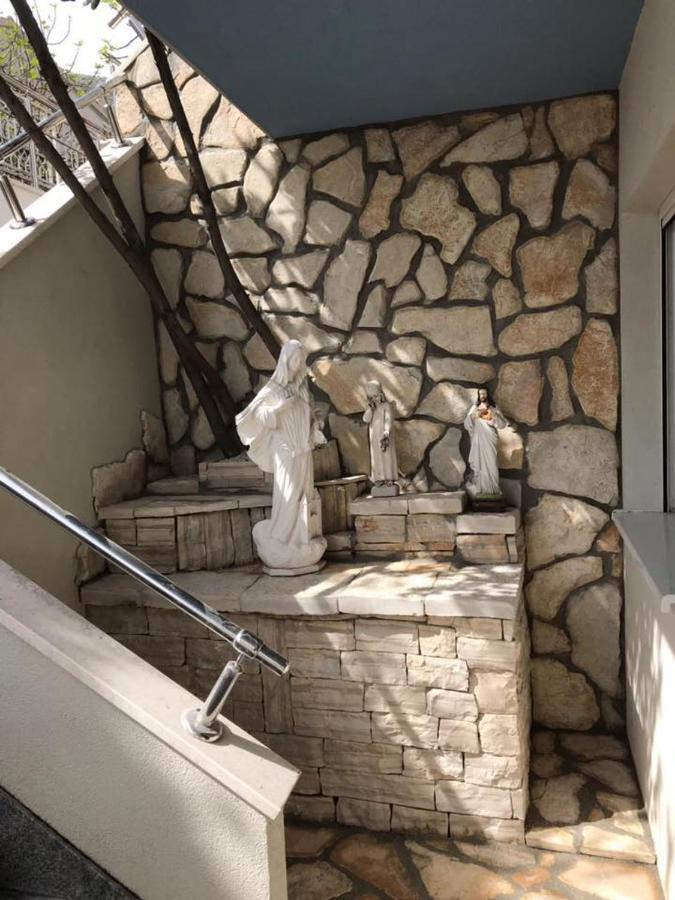 טרוגיר Apartmani Mane מראה חיצוני תמונה